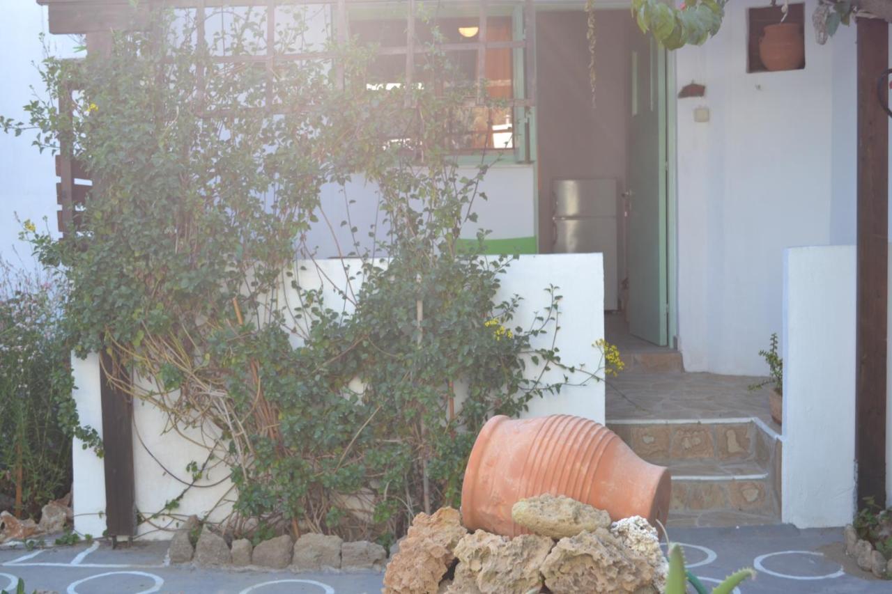 Skyros Panorama Studios Extérieur photo